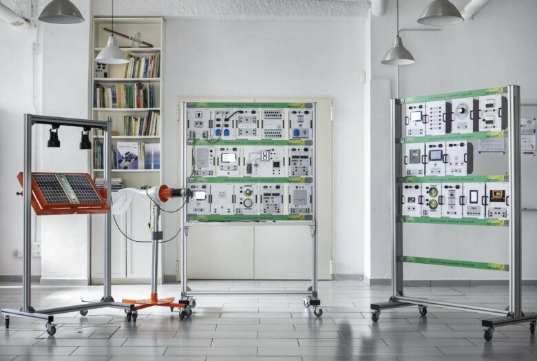 Renewable Energy Trainer